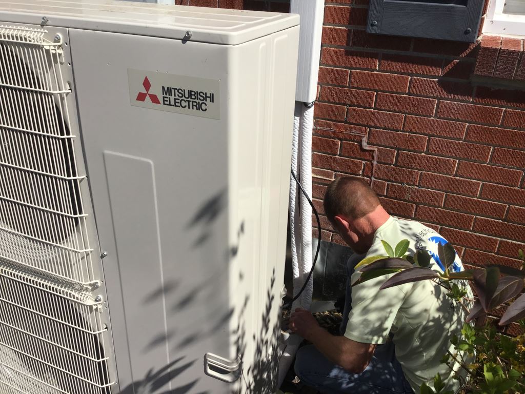 Why Do Air Conditioners Blow Fuses? All Weather Mechanical Inc.